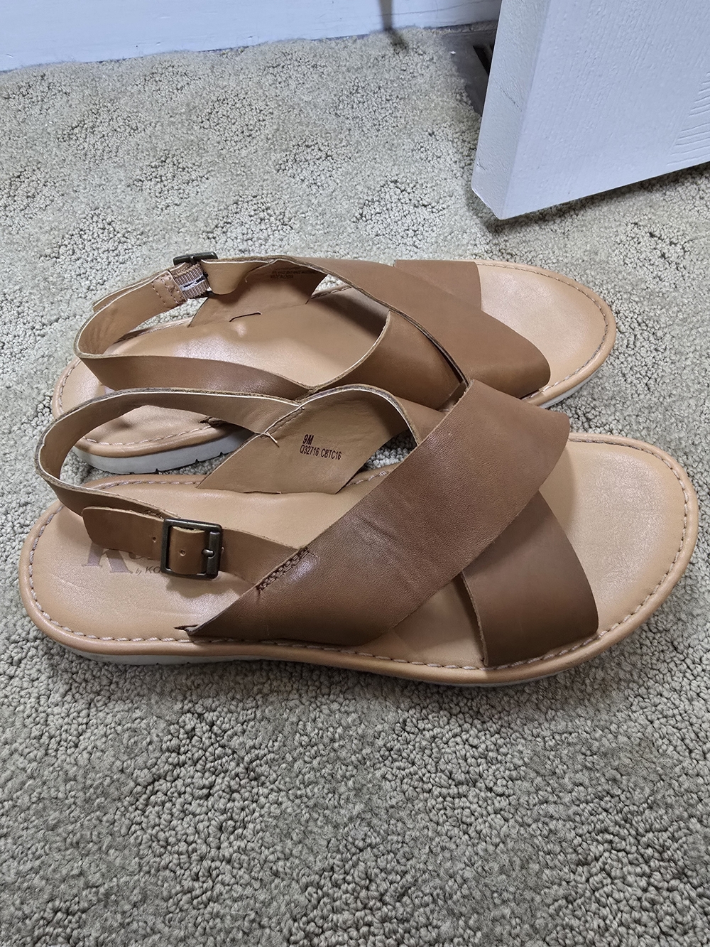 Kork-Ease Tan Leather Crossover Slingback Sandals Size 9